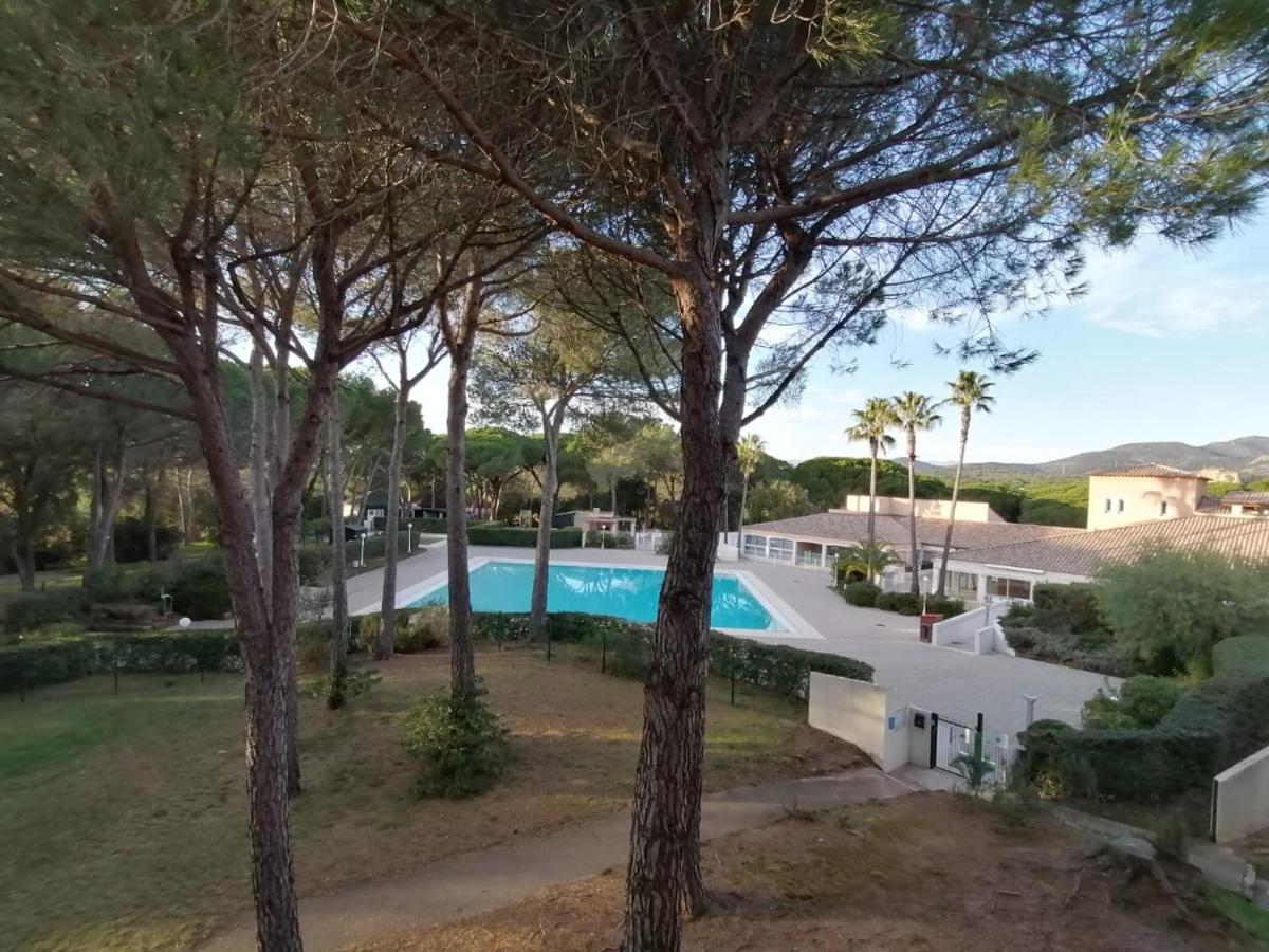 Residences Du Golf Saint-Raphaël Eksteriør bilde