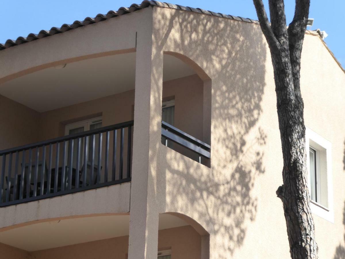 Residences Du Golf Saint-Raphaël Eksteriør bilde